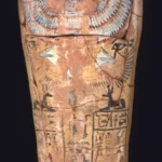Sarcofago di un bambino egizio rubato in Svezia ritrovato in un museo a Boston